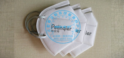 欧博abg官网口罩喷码机，，，，知足口罩厂高效快捷喷印